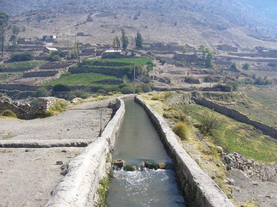 kanał wodny w Llucie - z czasów inkaskich