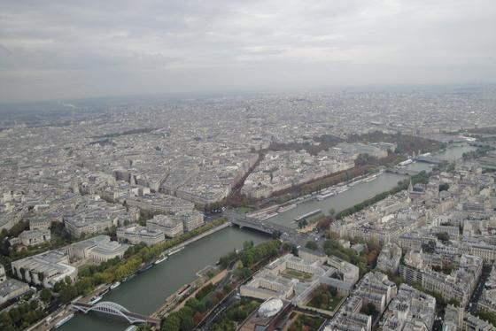 Widok na Paryż z Wieży Eiffla