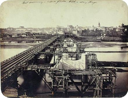 Warszawa, budowa mostu Kierbedzia, widok z Pragi