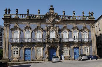 Pałac Raio, wspaniała barokowa rezydencja