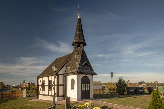 Dziergowice - Kaplica cmentarna