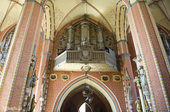 Organy w kościele WNMP w Chełmnie.