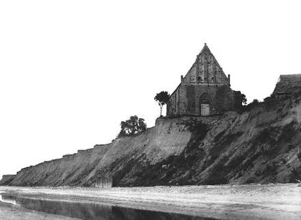 Kościół w Trzęsaczu w 1870 roku - 4 lata później został zamknięty.