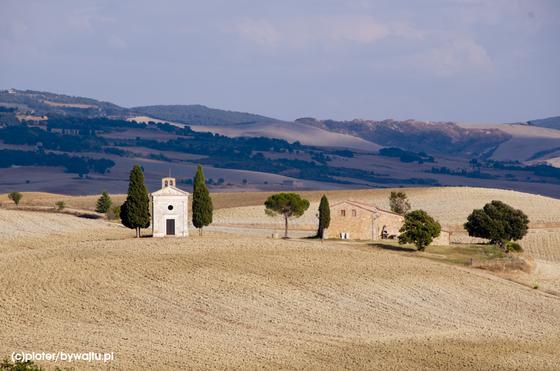 Vitaleta, chyba najczęściej fotografowany kościółek w Toskanii
