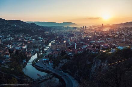 Sarajewo zachwyca, ale również zmusza do refleksji